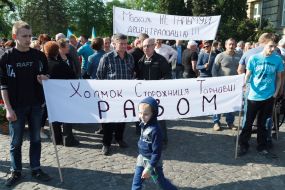 Participants of the rally