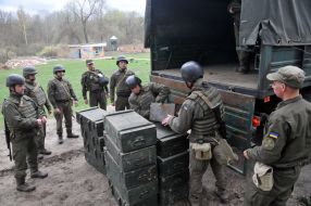 Бійці нацгвардії під час навчальних зборів