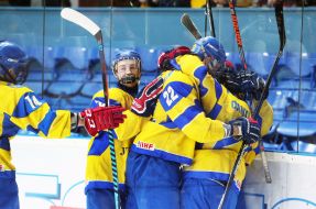 Players of junior team of Ukraine on hockey