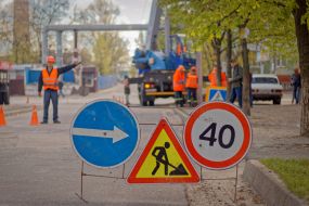 Indicators informing of repair work