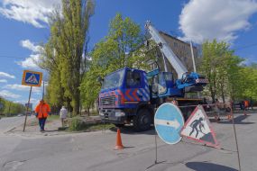 Indicators informing of repair work