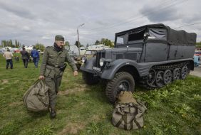 OldCarLand retro car festival