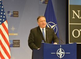 Майк Помпео