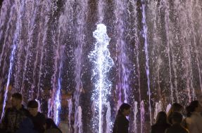 Светомузыкальные фонтаны