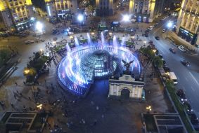 Светомузыкальные фонтаны