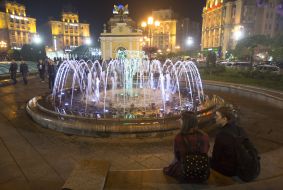 Светомузыкальные фонтаны