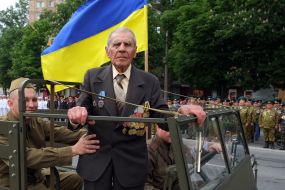 Parade to the Day of Remembrance and Reconciliation in Krivoy Rog