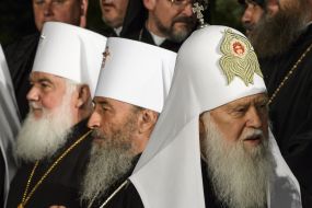 Makarii (Maletich), Metropolitan Onuphrius and Patriarch Filaret