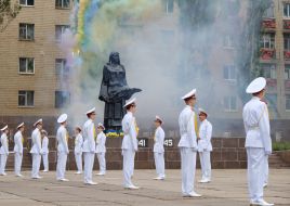Participants of the tatralized rally "The Living Breath of Memory"