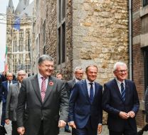 Donald Tusk and Petro Poroshenko