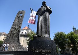 Monument to Taras Shevchenko in Lviv