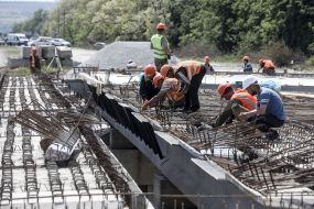 Repair of motor road