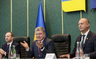 Igor Rainin, Petro Poroshenko and Vadim Lozovy