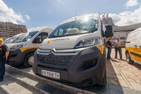 Виставка нового автотранспорту ПАТ "Укрпошта"
