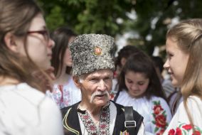 Megamarsh embroidery in Kiev