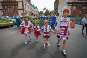 Мегамарш у вишиванках у Одесі