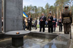 Petro Poroshenko with his wife Marina