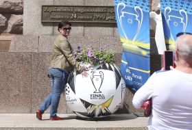 Flowerbed in the form of a soccer ball