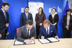 Signing of international bilateral documents