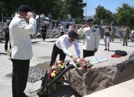 Закладки камня будущего Мемориала украинской морской пехоте