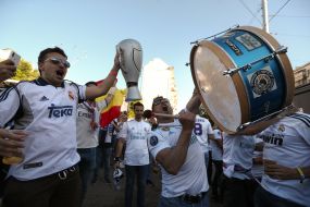 March of FC "Real Madrid" fans