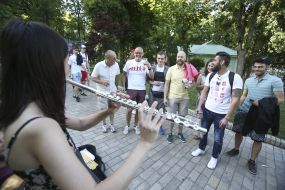 March of the fans of FC "Liverpool"