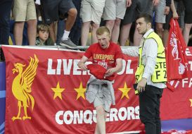 Fans of FC "Liverpool"