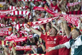 Fans of FC "Liverpool" 