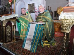 Богослужение по случаю Святой Троицы