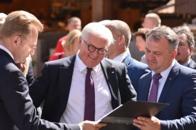 Андрей Садовый, Франк-Вальтер Штайнмайер и Олег Синютка