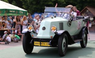 Выставка ретроавтомобилей