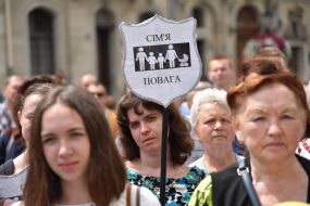 Participants in the march in defense of family values