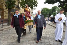 Procession on the occasion of the Feast of the Body of God in Lviv 