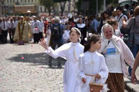 Procession on the occasion of the Feast of the Body of God in Lviv