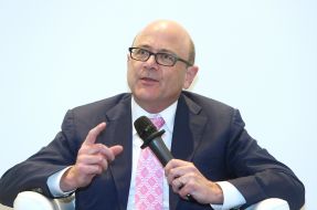 Роберт Сторч 