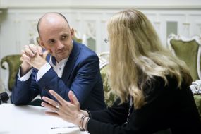 Ulyana Suprun and Alexander Linchevsky