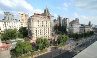 Khreshchatyk Street in Kiev 