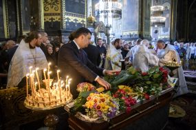 Прощання з поетом Іваном Драчем