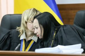 Judges Oksana Hardina, Oksana Golub