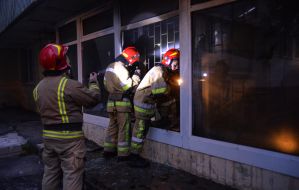 Unknown people threw Molotov cocktails at Oschadbank in Kiev