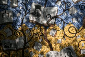 The facade of the Central Rayon Library named after Pavlo Tychyna