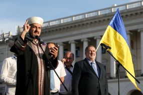 Mufti Aider Rustemov, Ilmi Umerov and Refat Chubarov