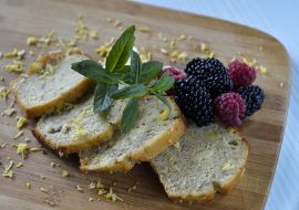 Banana cake