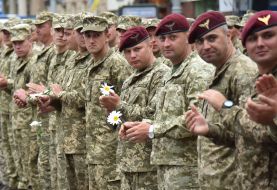 Servicemen of the 80th separate air assault brigade