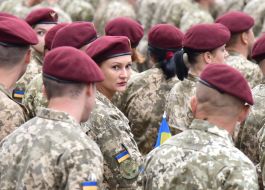 Servicemen of the 80th separate air assault brigade
