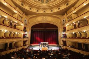 Hall of the National Opera of Ukraine