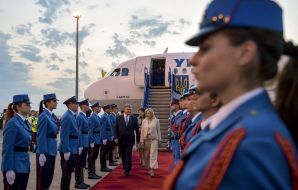 Petro Poroshenko at the airport in Serbia