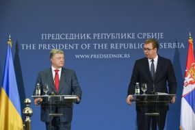 Petro Poroshenko, Aleksandar Vučić
