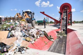 Waste sorting line in Sambir