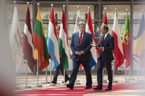 Petr Poroshenko and Donald Tusk